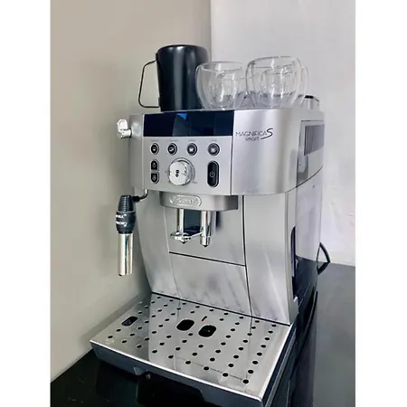 Design Family In Center 6p & Baby Apartament *